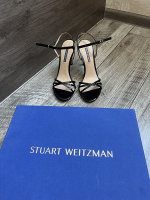 Босоножки Stuart Weitzman