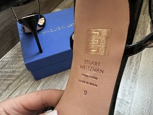Босоножки Stuart Weitzman