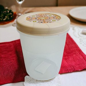БАНКА С ЗАВИНЧИВАЮЩЕЙСЯ КРЫШКОЙ С ДЕКОРОМ 1,2Л (Бежевый)