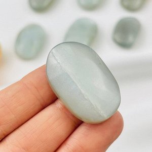 Галтовка из Лунного камня