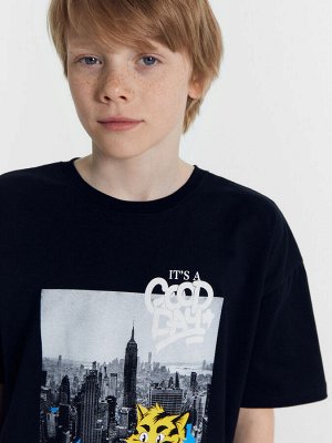 Футболка для мальчиков черная с печатью