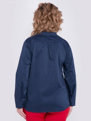 Блузка Рубашка полуприлегающего силуэта из вискозной ткани т.синего цвета, с отделкой из репсовой ленты.
- однотонная расцветка
- V-образный вырез горловины с отложным воротником
- рукава втачные, 