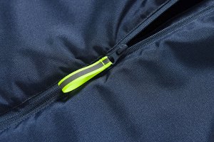 Синий Торговая марка: Valianly. Ткань: Gore-tex.
Материал подкладки: флис, 100% полиэстер.
Наполнитель Тинсулейт.
Дополнительно: светоотражающие элементы, трикотажные эластичные манжеты, высокая горло