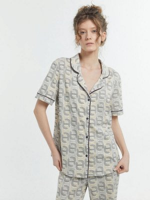 Комплект женский (жакет, брюки) бежевый с цепями