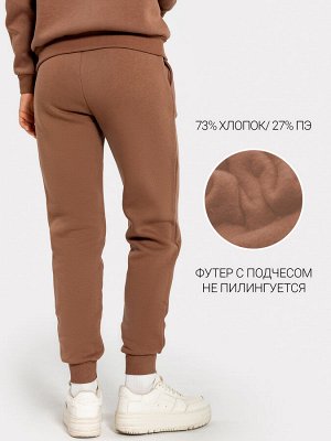 Брюки женские в таупово-бежевом оттенке