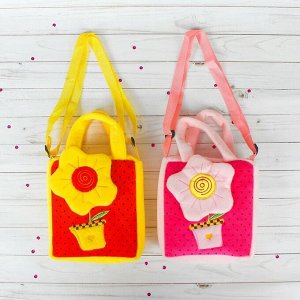 Мягкая сумочка "Цветочек", цвета МИКС