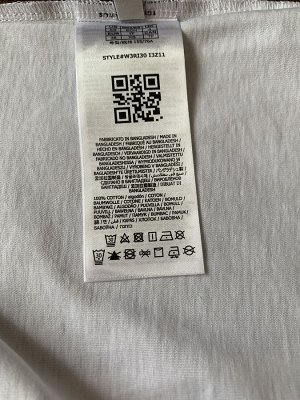 Футболка Guess. Скидка