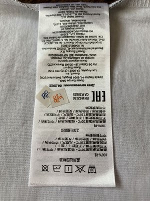 Футболка Guess. Скидка