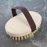 Щетка для тела  из натуральной щетины с ремешком