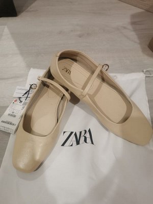 Балетки кожаные Zara