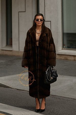 Норковая шуба в цвете орех