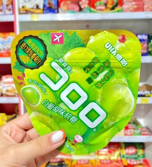 Жевательный мармелад со вкусом белого винограда UHA KORORO 52 гр Японские сладости