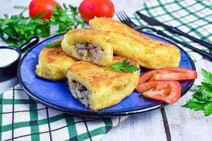 Зразы картофельные с грибами 0,5