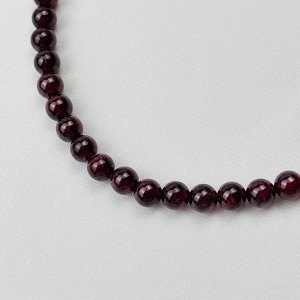 Бусы из камня Гранат