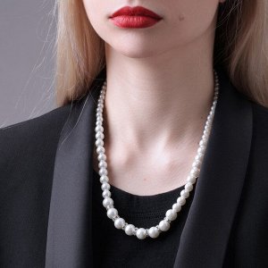 Бусы «Невеста» с жемчугом, бусины со стразами, шар № 4.6.8, белые, 45 см