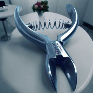 Кусачки для ногтей (особо для толстых и мужских ногтей) Bt-220 (20 mm), ergonomic, проф. заточка