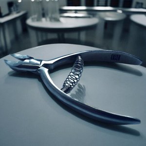 Кусачки для ногтей (особо для толстых и мужских ногтей) Bt-220 (20 mm), ergonomic, проф. заточка