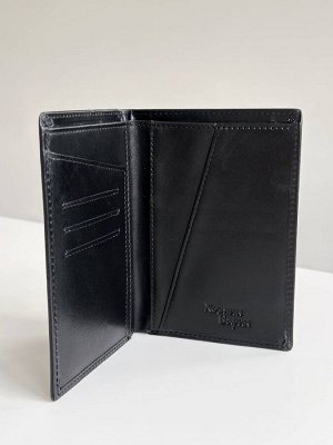 Кожаная обложка на паспорт