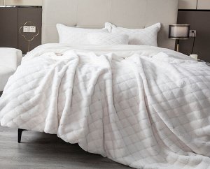 Покрывало декоративное Shinshilla point (светлый крем) 160х220, шт