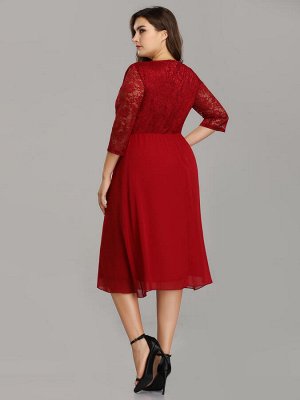 Кружевное коктейльное бордовое платье длиной до колена с шифоновой юбкой