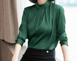 Блуза атласная тёмно-зелёная