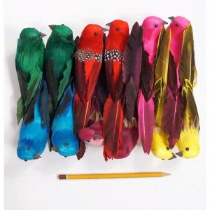 Птичка на зажиме цветная с черными крыльями 19 см цвет микс