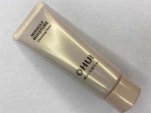 O Hui Miracle Moisture Cleansing Foam Увлажняющая пенка для умывания с церамидами 40 мл