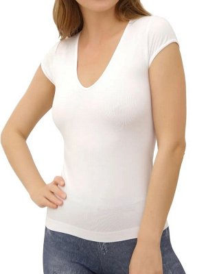 Intimidea T-Shirt Dallas Футболка с глубоким V-образным вырезом и мини рукавами. Повседневное изделие из мягкой микрофибры, повторяет очертания тела, не требует глажения.(bianco - белый) пр. Италия