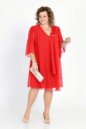 Платье Платье Pretty 805 красное 
Состав ткани: Вискоза-20%; ПЭ-80%; 
Рост: 164 см.

Платье из двух тканей: нижнее (подкладка) из трикотажа, верхнее из шифона. Вырез горловины переда декорирован имит
