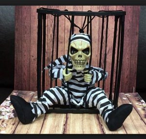Игрушка на хэллоуин "Скелет за решеткой"с датчиком движения