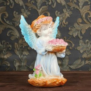 Статуэтка «Ангел с чашей цветов» белый/золото 18х19х31см