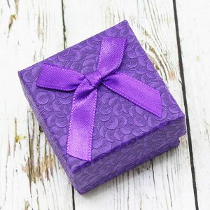 Подарочная коробочка под кольцо(5*5) (Фиолетовый)0374-56