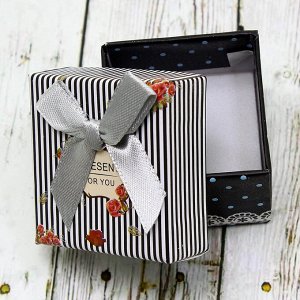 Подарочная коробочка под кольцо(5*5) (Черный)0374-47