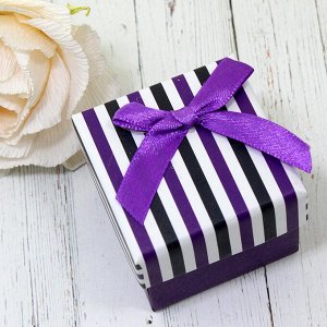 Подарочная коробочка под кольцо(5*5) (Фиолетовый) 0374-12
