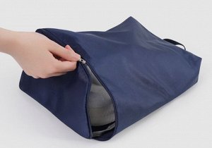 СУМКА для хранения обуви из плотной водонепроницаемой ткани.