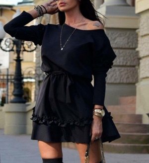 Платье короткое с рюшами, черное
