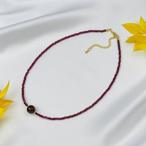 Бусы-чокер из Граната и Петерсита