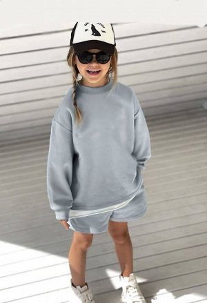 Костюм для девочки с шортами