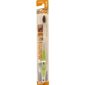 "EBISU" Зубная щетка (для детей от 3-х лет. С компактной чистящей головкой, комбинированным ворсом и утонченными кончиками. Сред