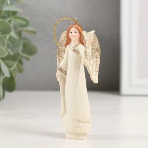 Фигурка-подвеска полистоун «Ангел с птенчиком в руке», 4.5x4x10.5 см