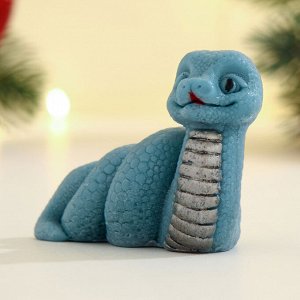 Фигурное мыло "Змейка Льдинка" синее, 50г