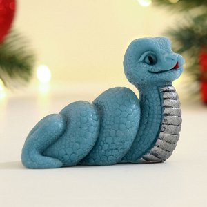 Фигурное мыло "Змейка Льдинка" синее, 50г