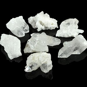 Кристаллы горного хрусталя 52*37*32мм, 50-59г
