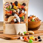 Ореховые смеси и орехи в коробках