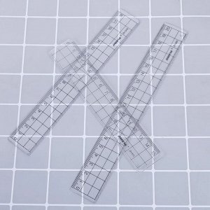 Линейка пластмассовая 18 см（deli）