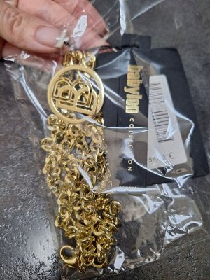 Колье