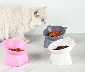 Кото-миска столб с наклоном
