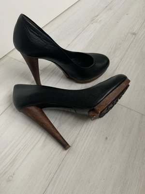Продам туфли Vicini 38 размер