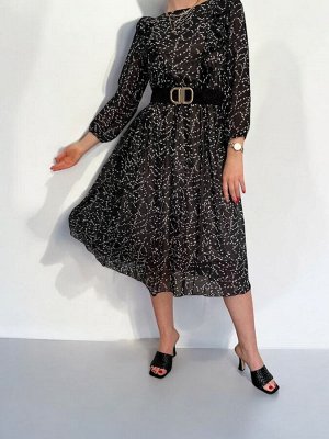 Платье Красивое нежное платье! Качество отличное. Размеры российские.Старая цена 1990 руб!