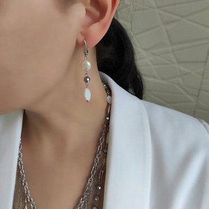 Серьги с барочным жемчугом и цепочками